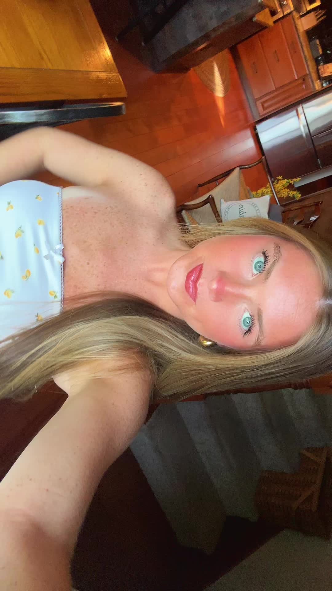 @alena cattani
