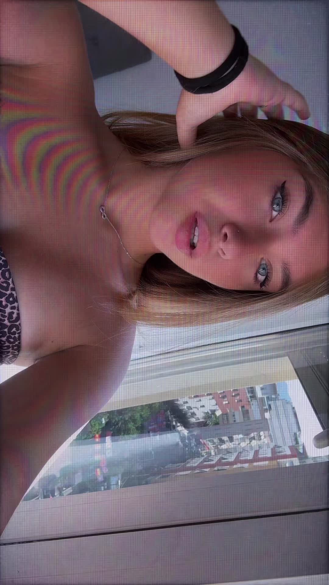 @lindacaprioli