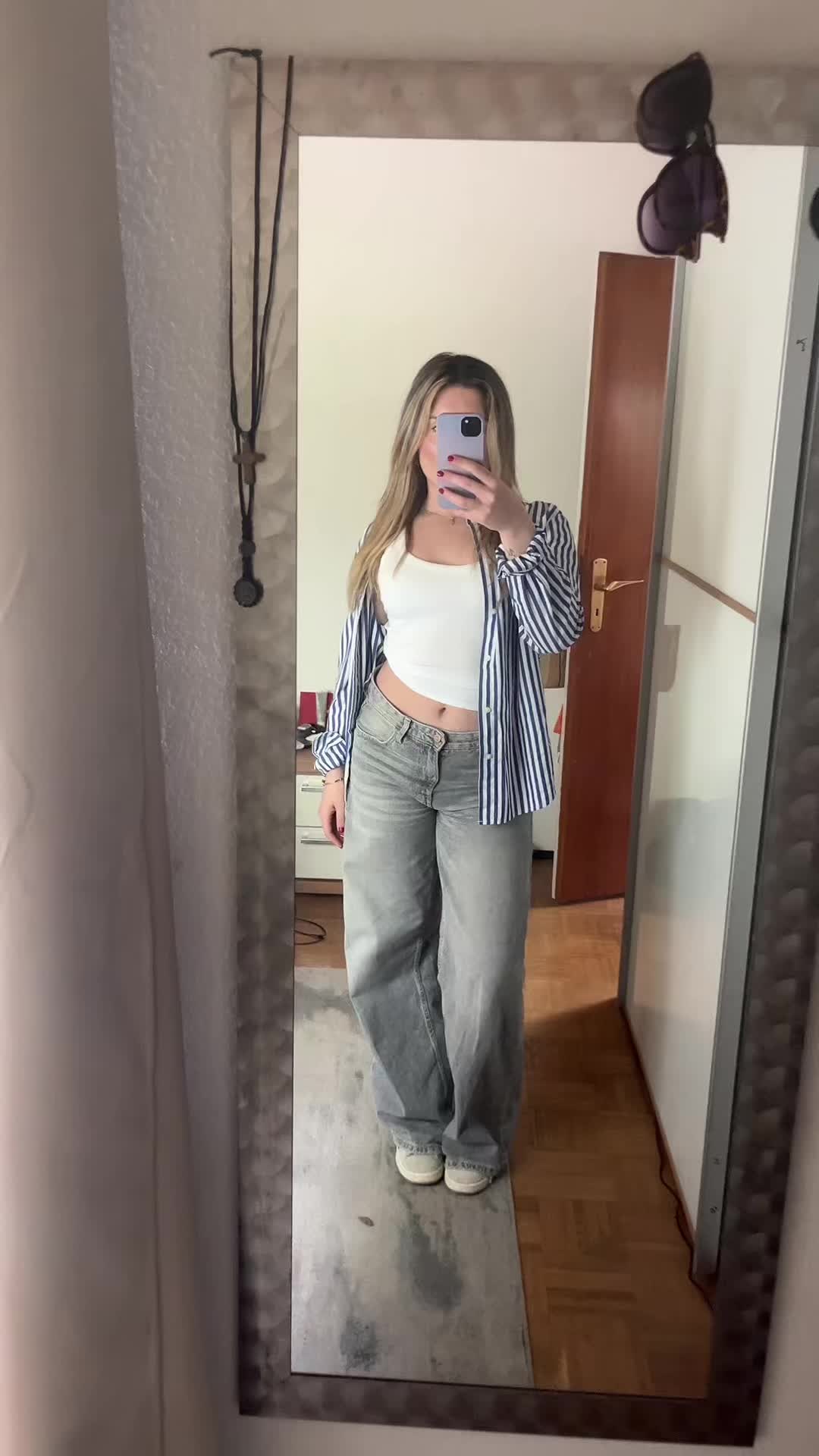 @Alexandra-Maria:)