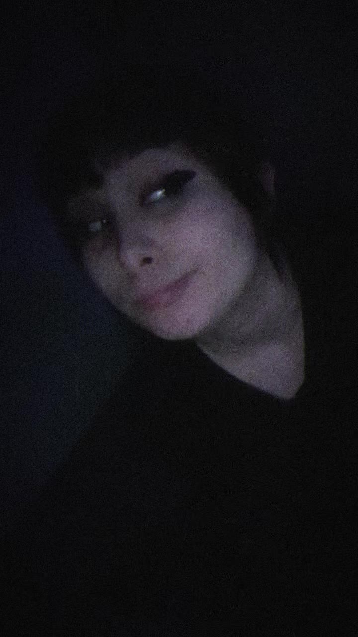@spookygoth20