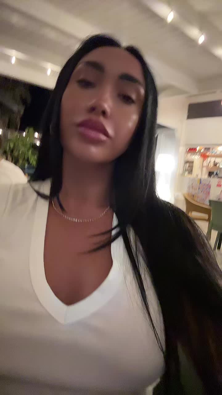 @🦋Nicoleta 🇷🇴