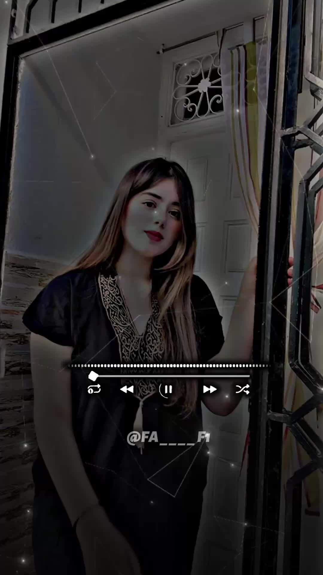 @๐ฉ๐
๐____๐
๐๐ช