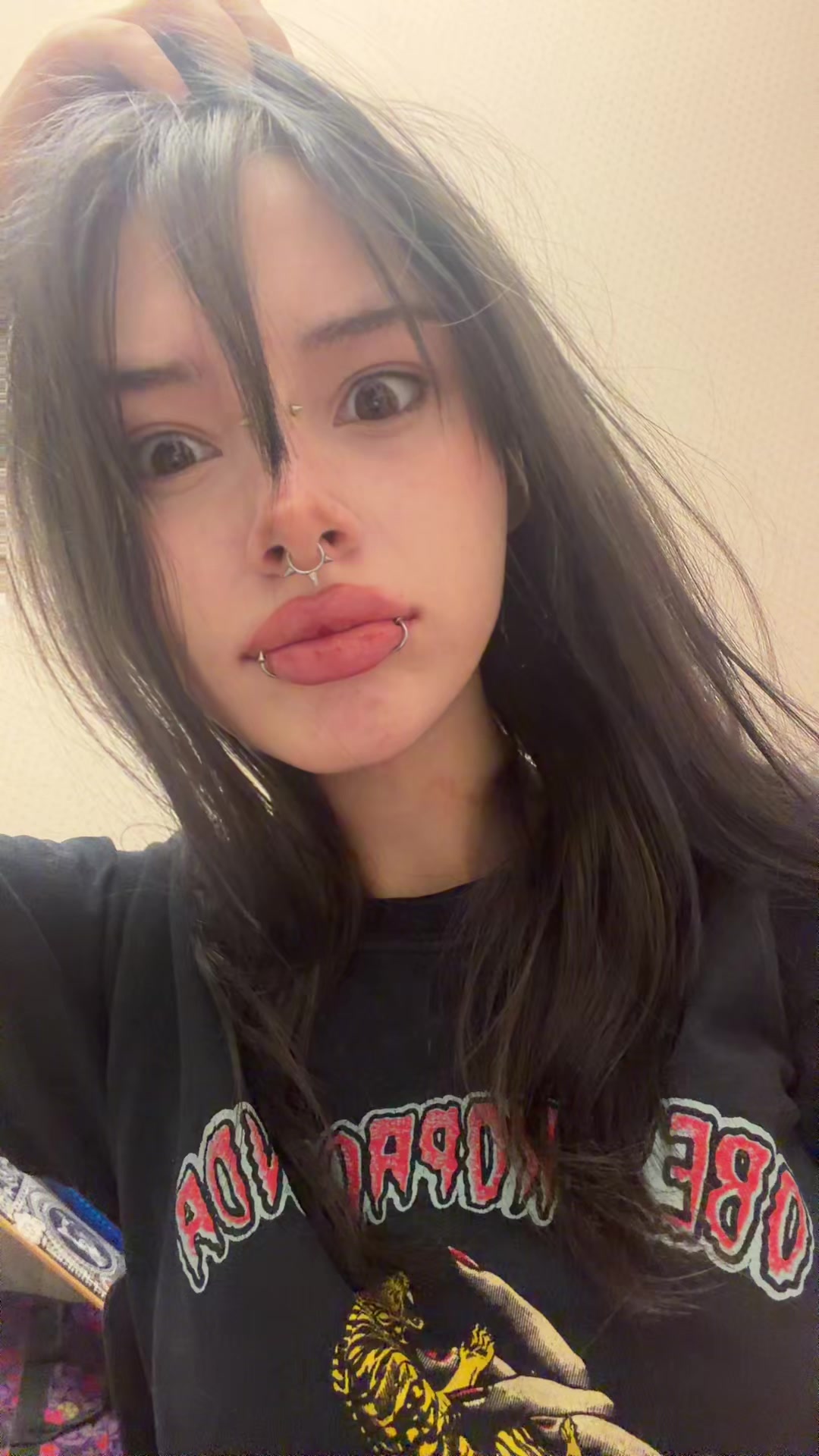 @Ririka
