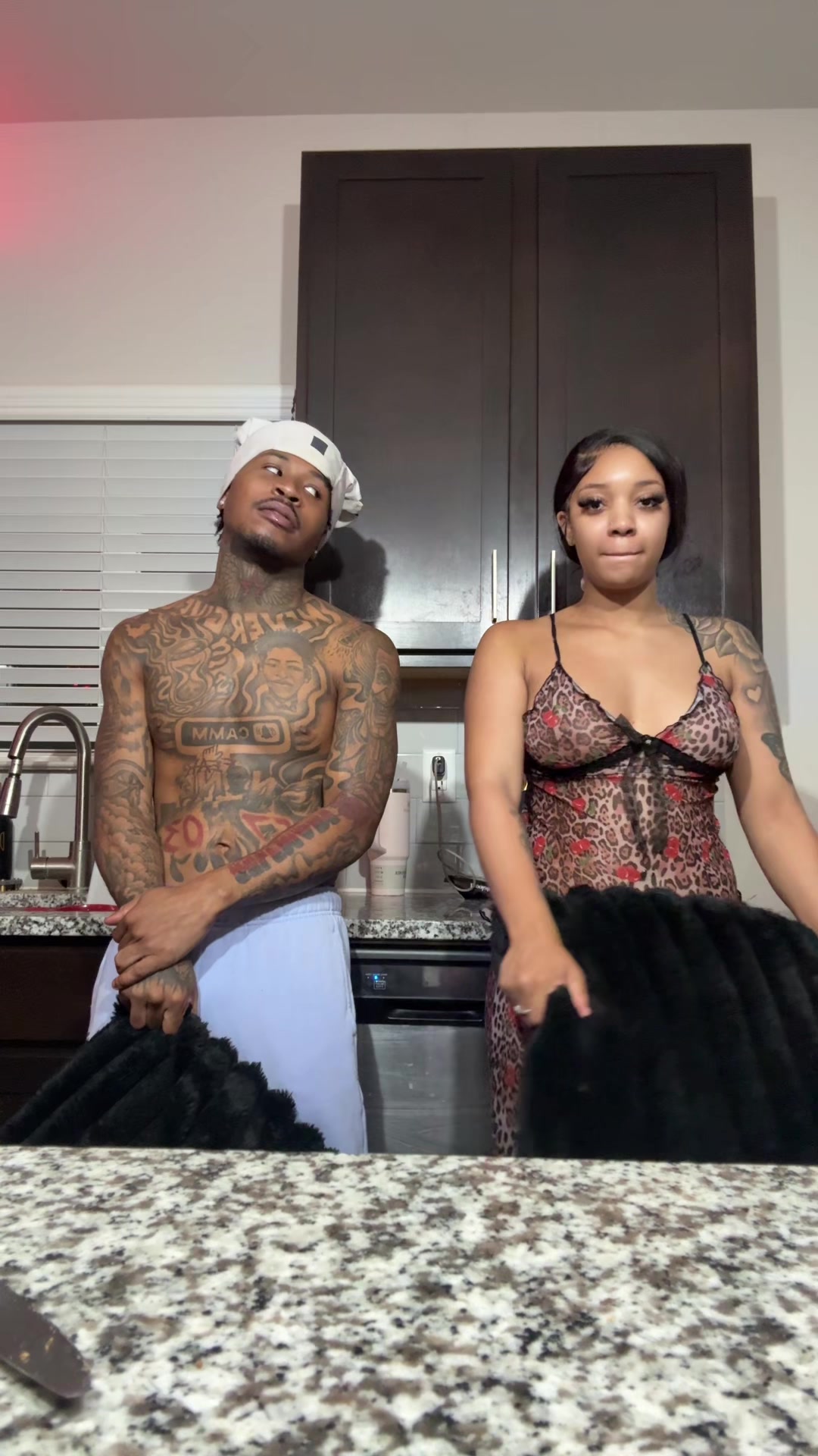 @famouscamm3