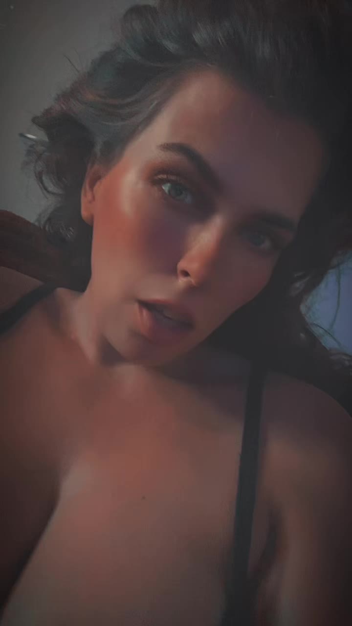 @leelou