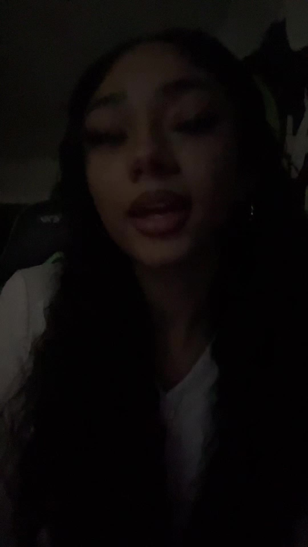 @️