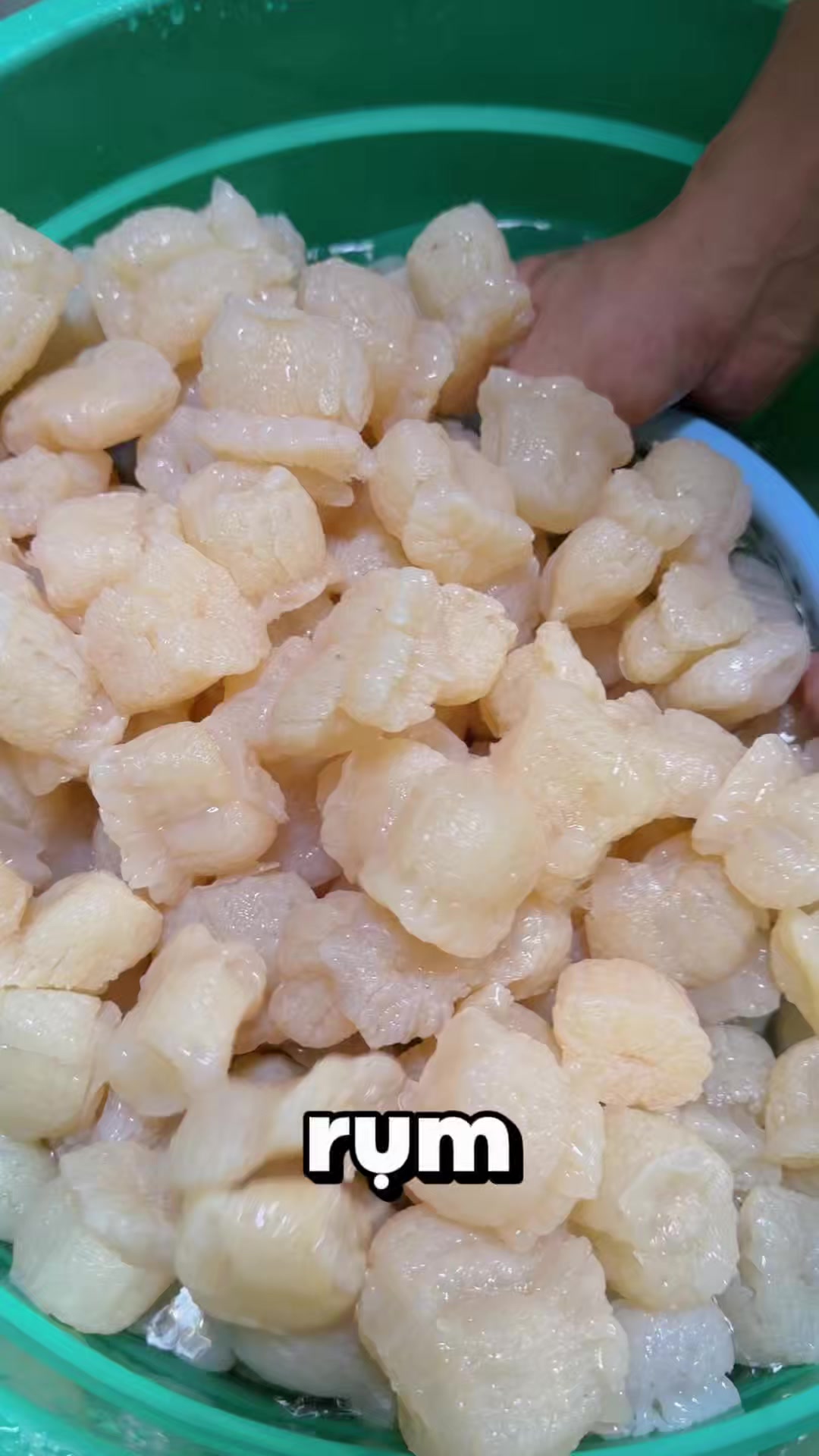 @Tiệm Giòn Rụm