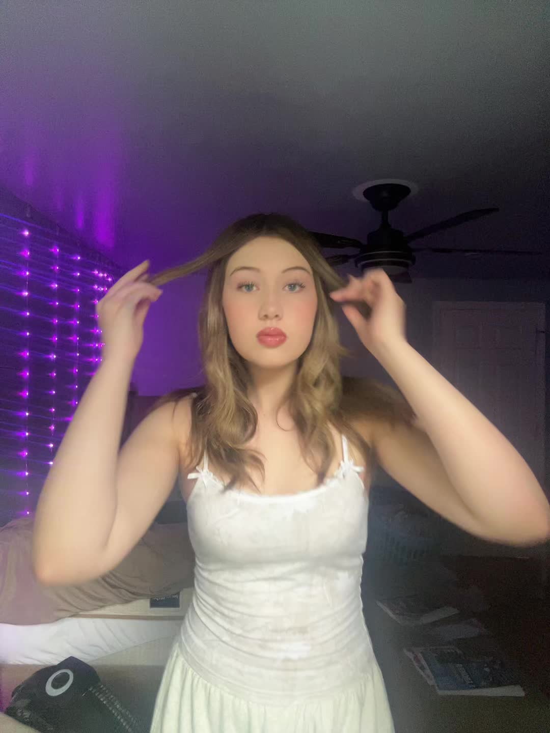 @bellaaa
