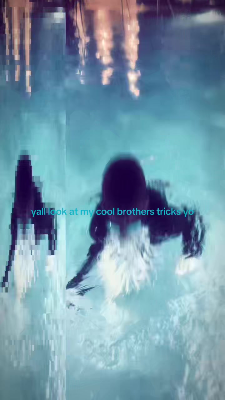 @⛤