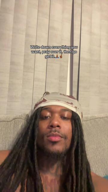 @Zayy🤧