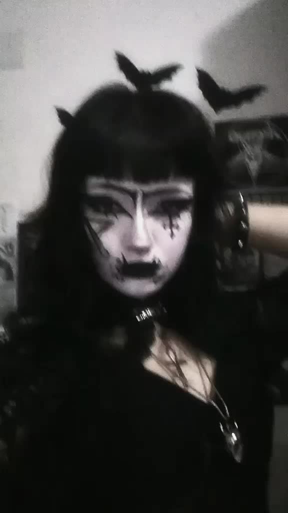 @𝙻𝔦𝔳 ࣪.☣︎