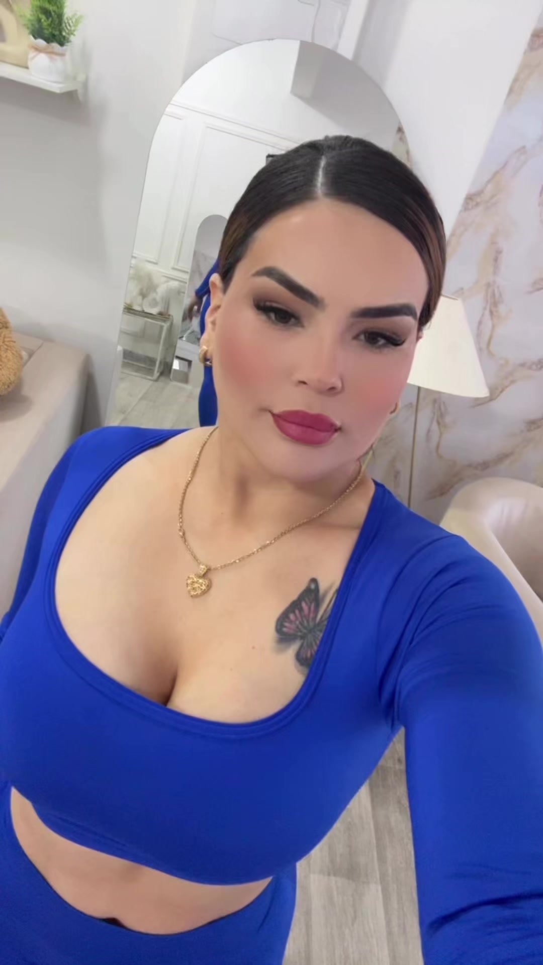 @Marlen Diaz 025