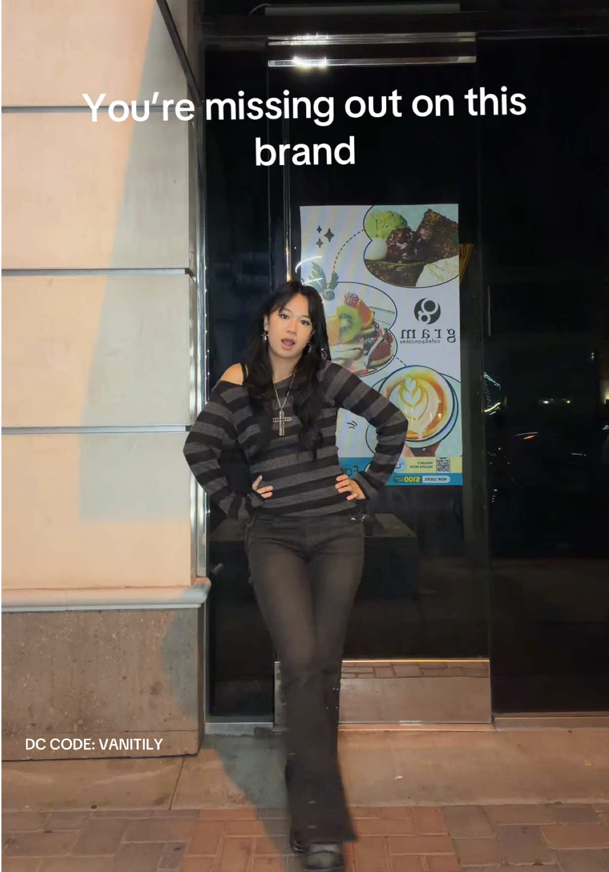 @momo