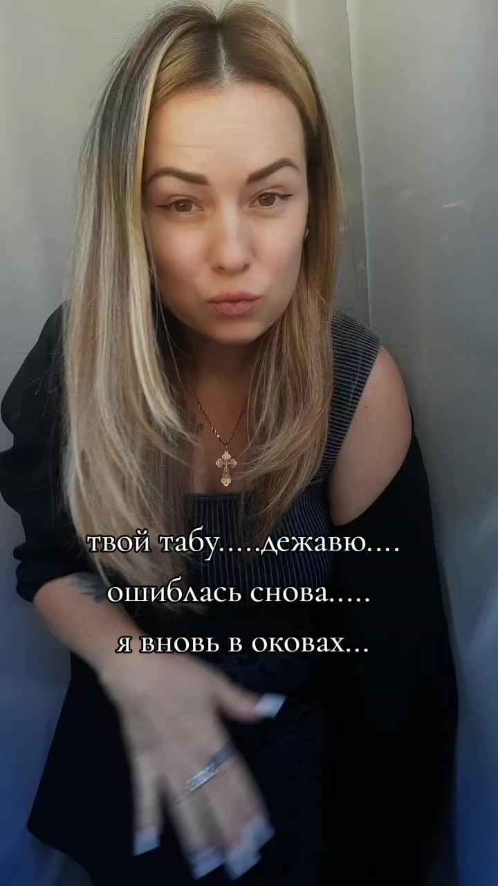 @🖤A.V.🤍💙❤️