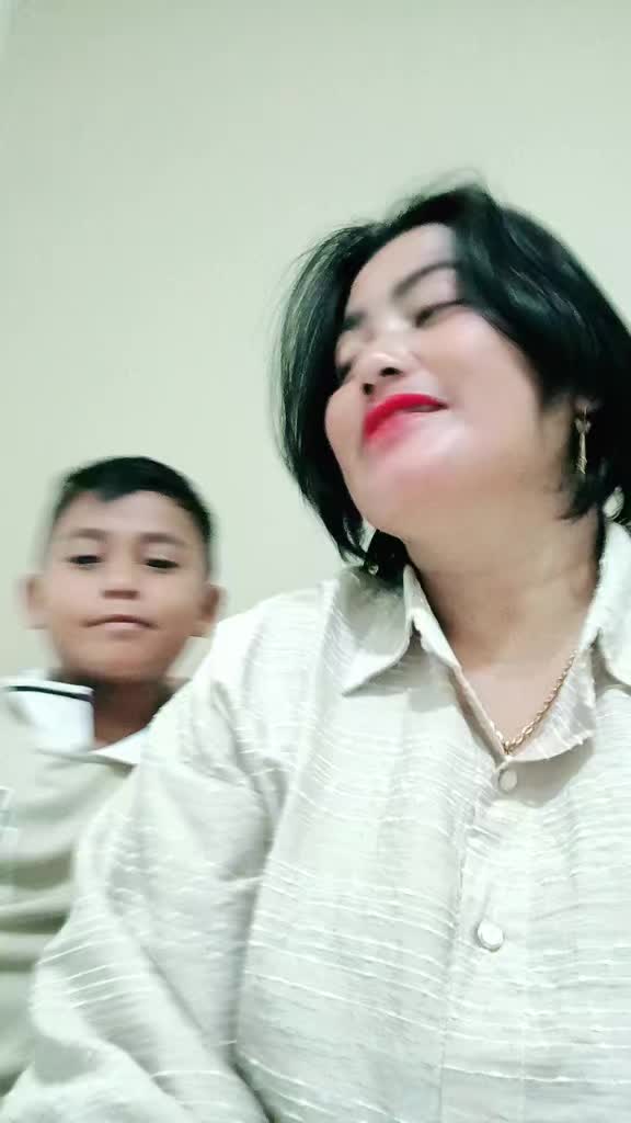 @Fiiana253201