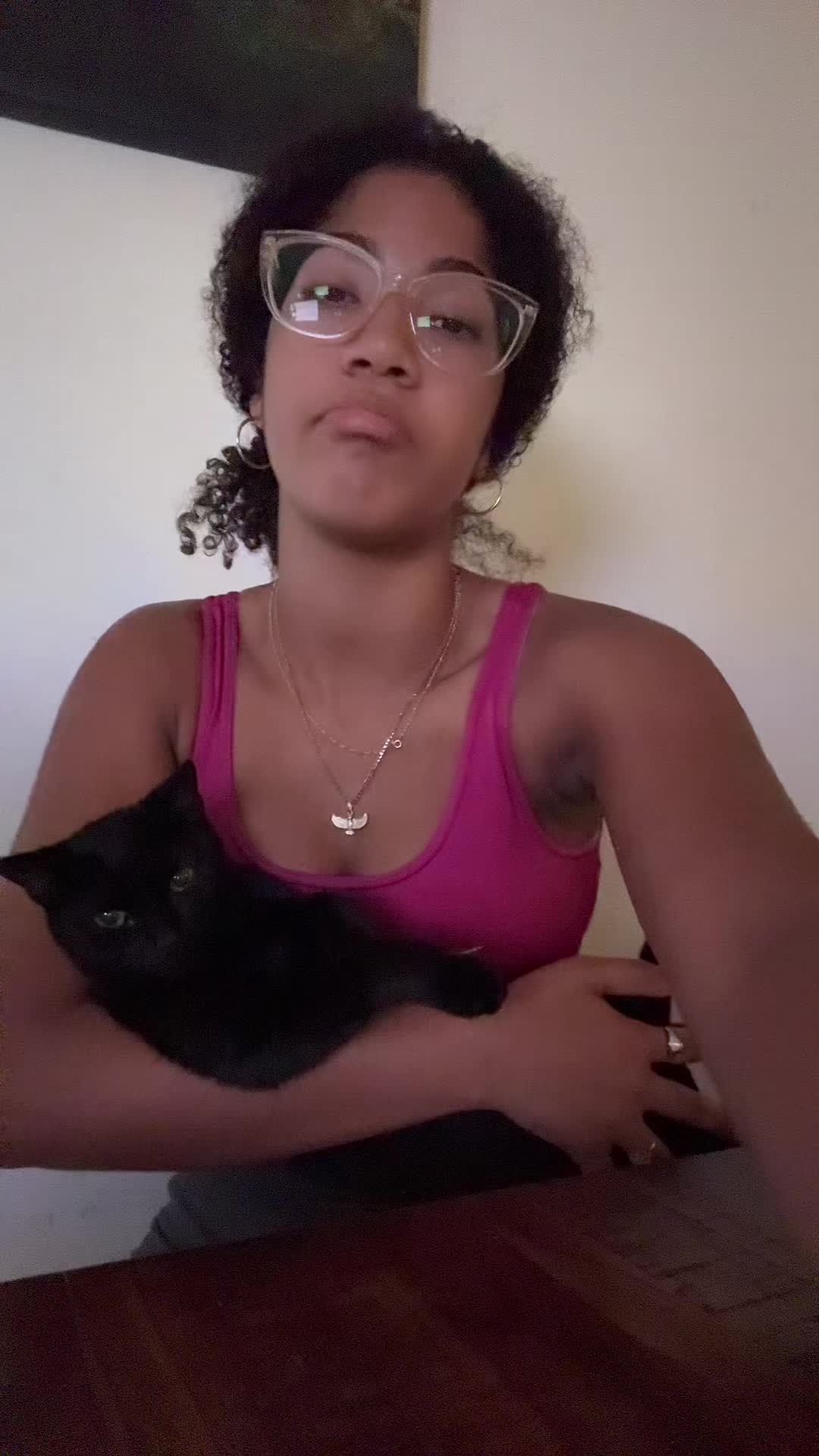 @🎱🐆🥂🍒🌇