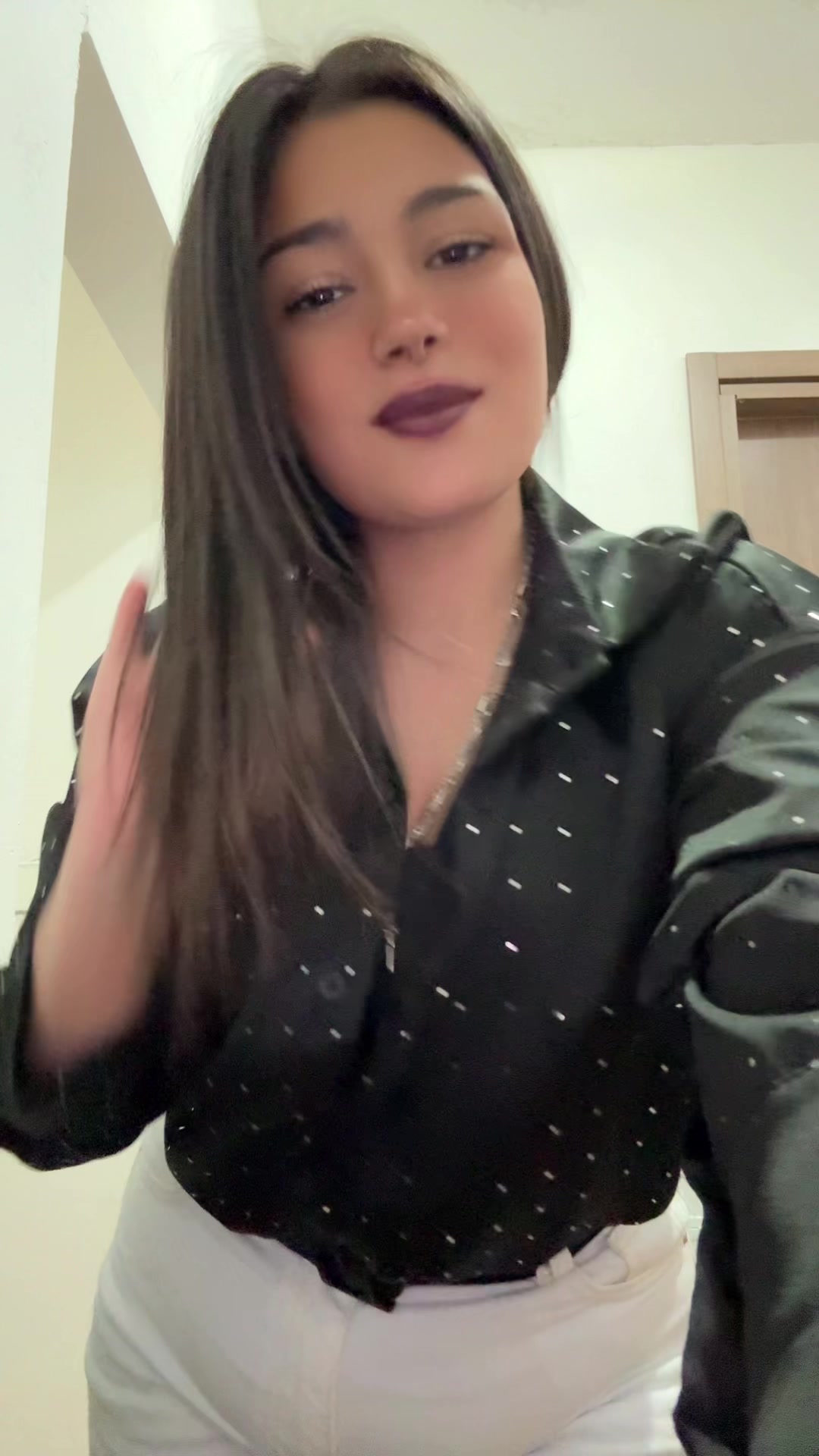 @👸🏽🖤🐍