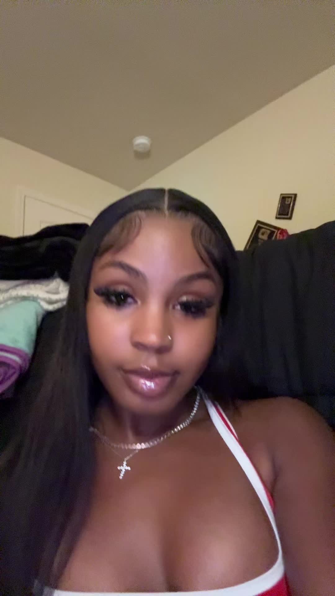 @Lia