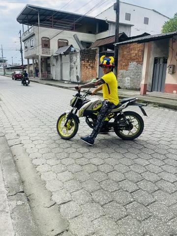 @chicodelacuadragymbro🇪🇨🇺🇸