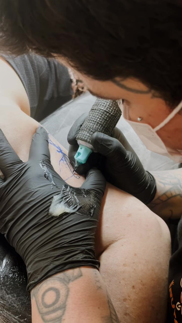 @nic_tattoo