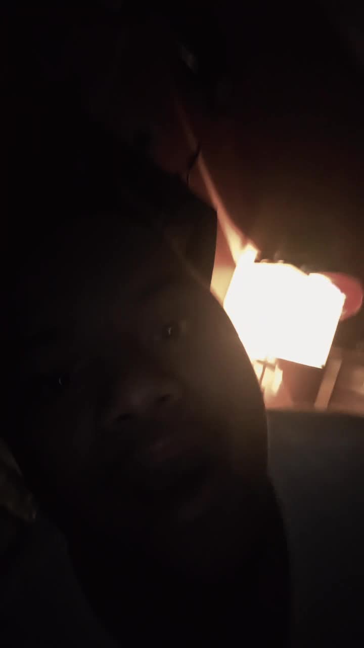 @MANNGUM BELLLLLAWRENCE