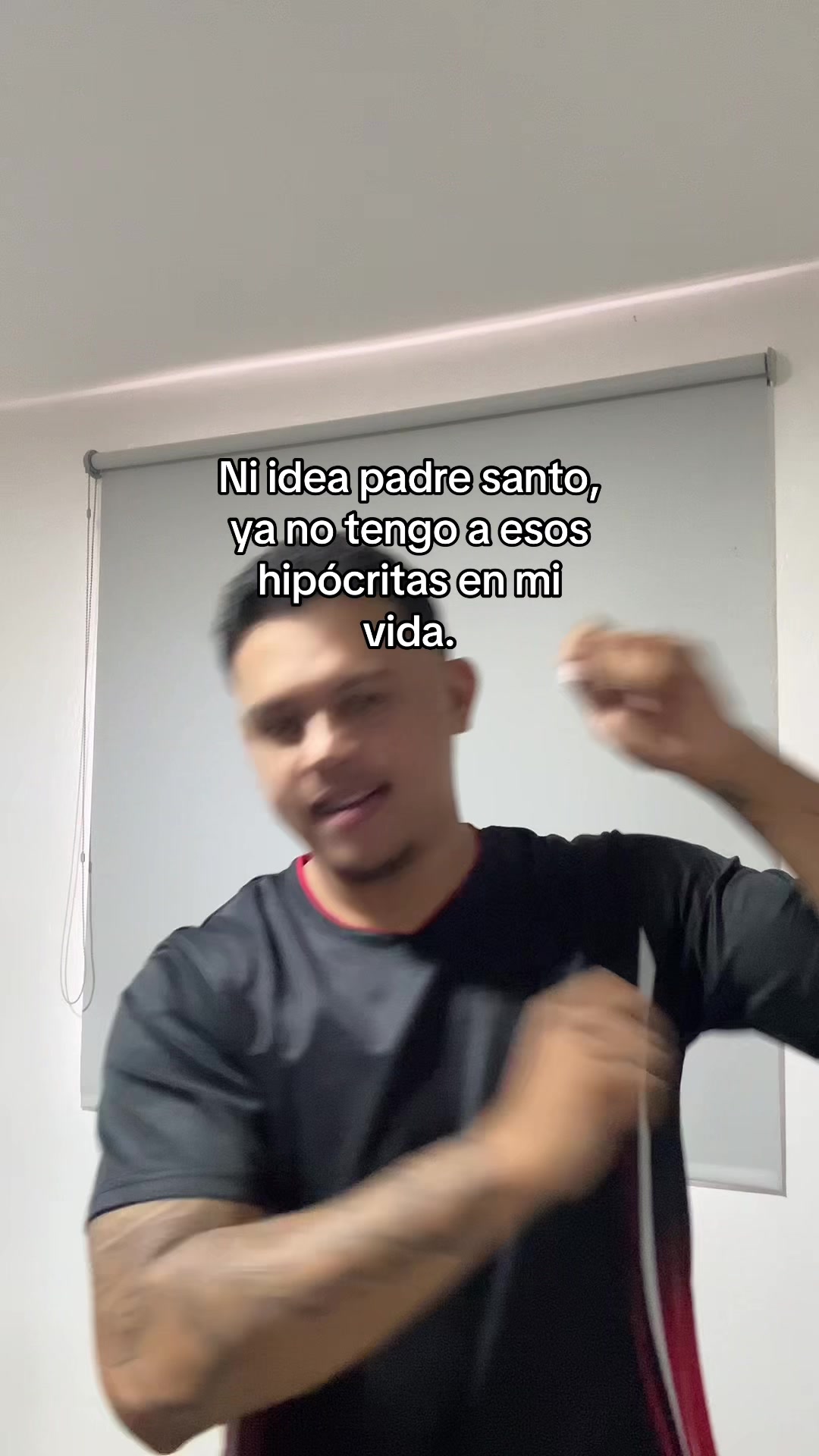 @ROBERTINO&bull;👻