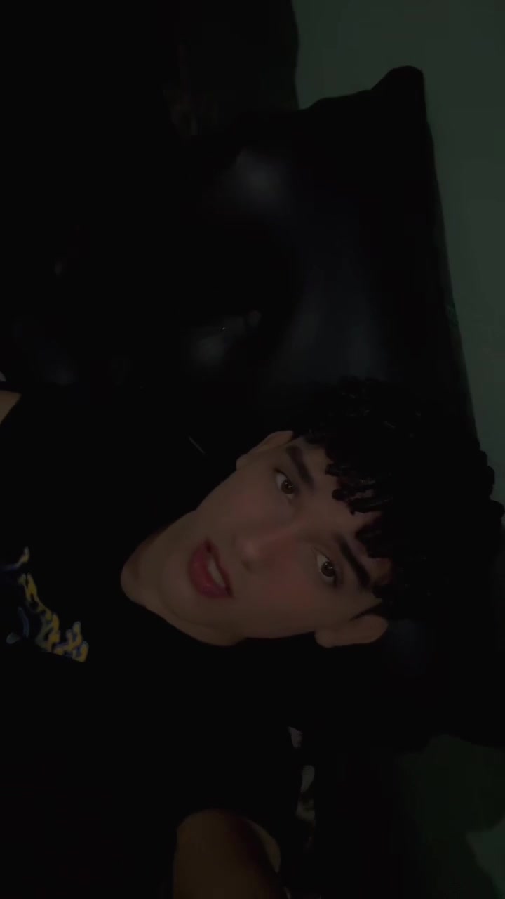 @Emi