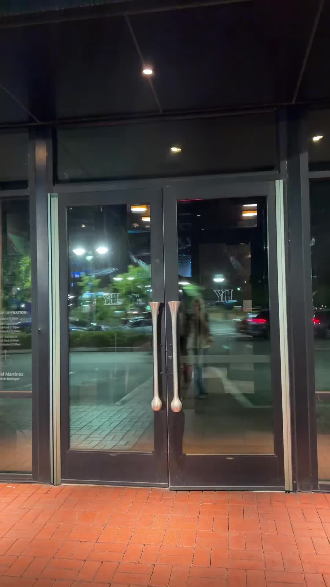 @monsterrbrat
