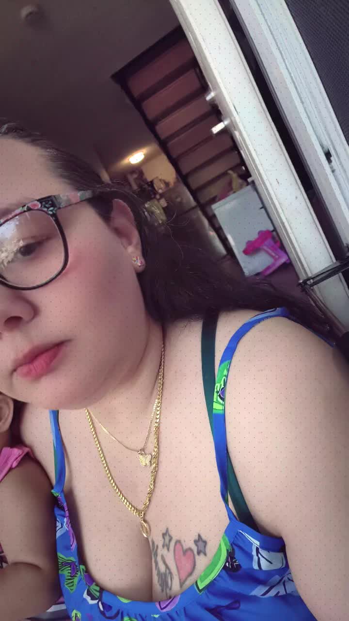 @Lola love