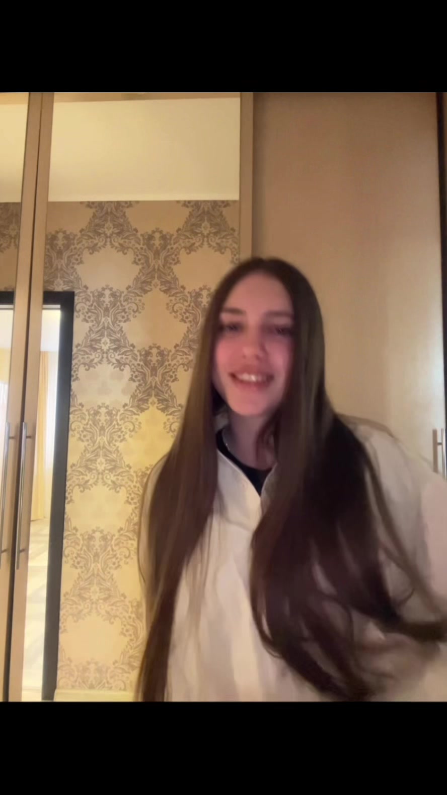@Нелика