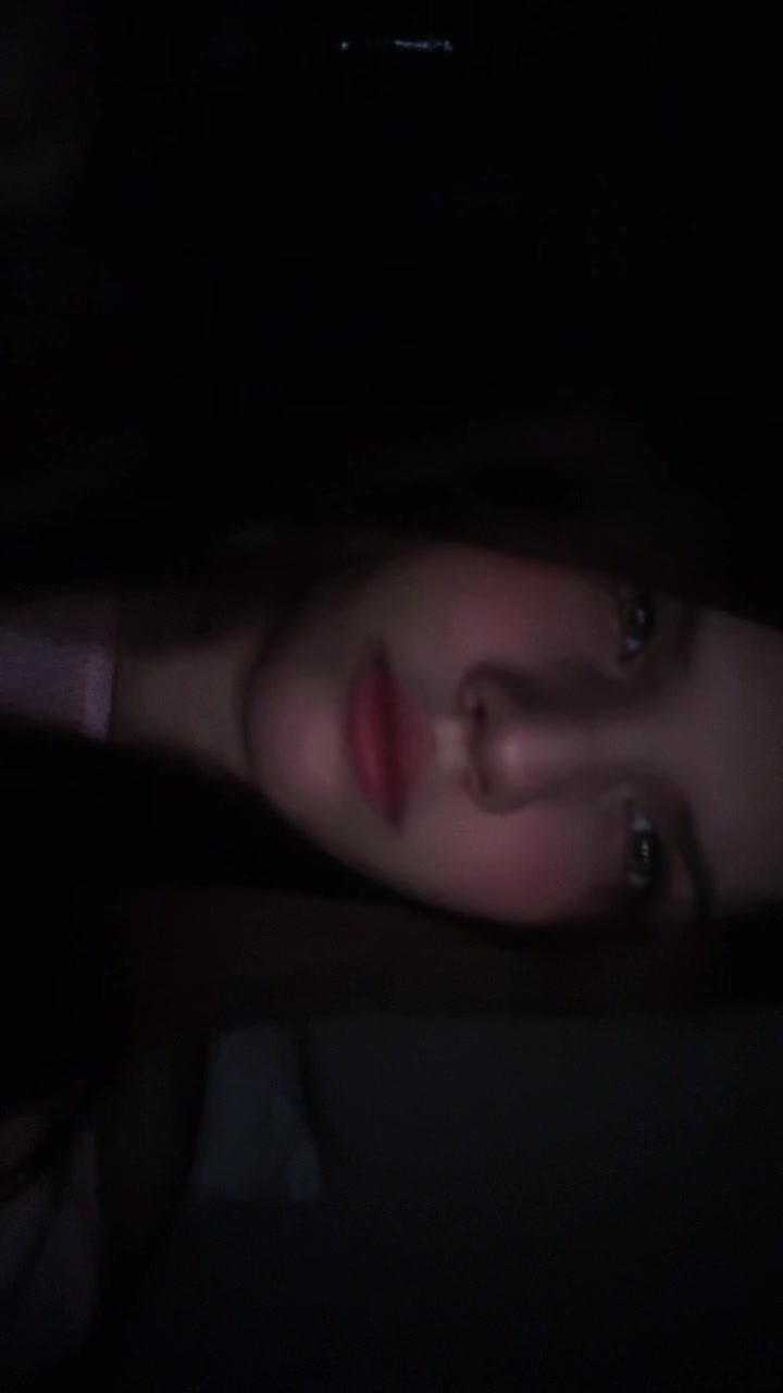 @Anna🥀