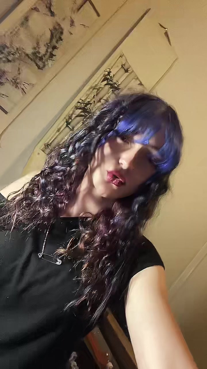 @Azaisha🤷🏻♀️