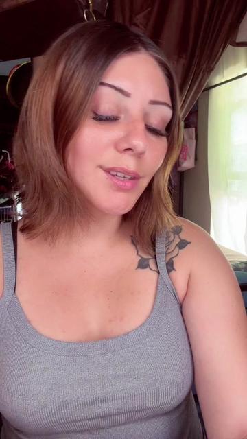 @adriannagarcia117