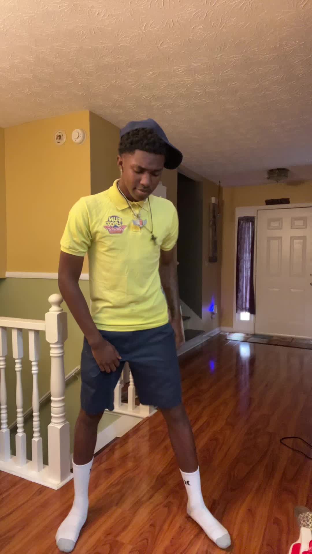 @🏃🏾💵
