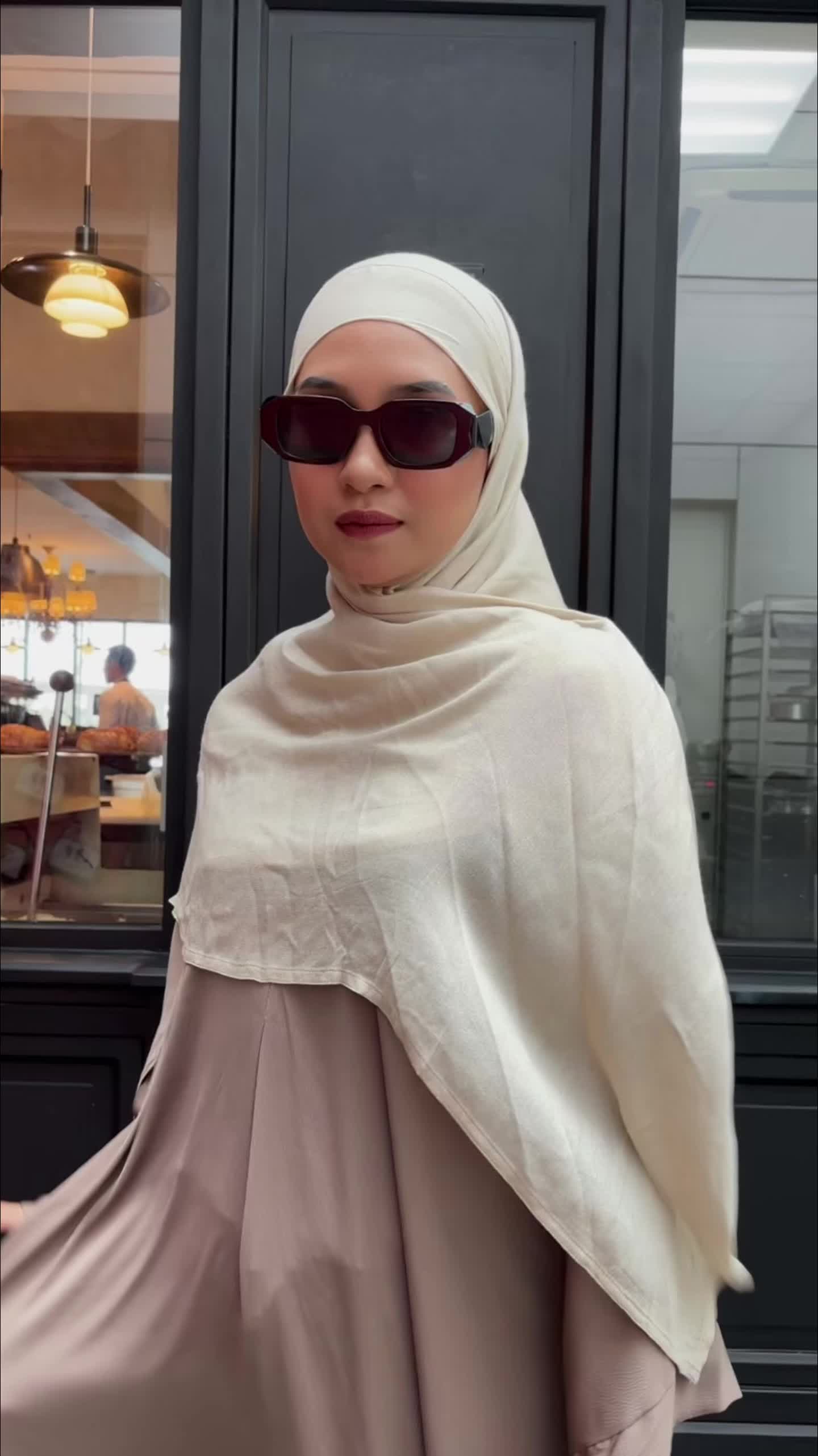 @noura.id