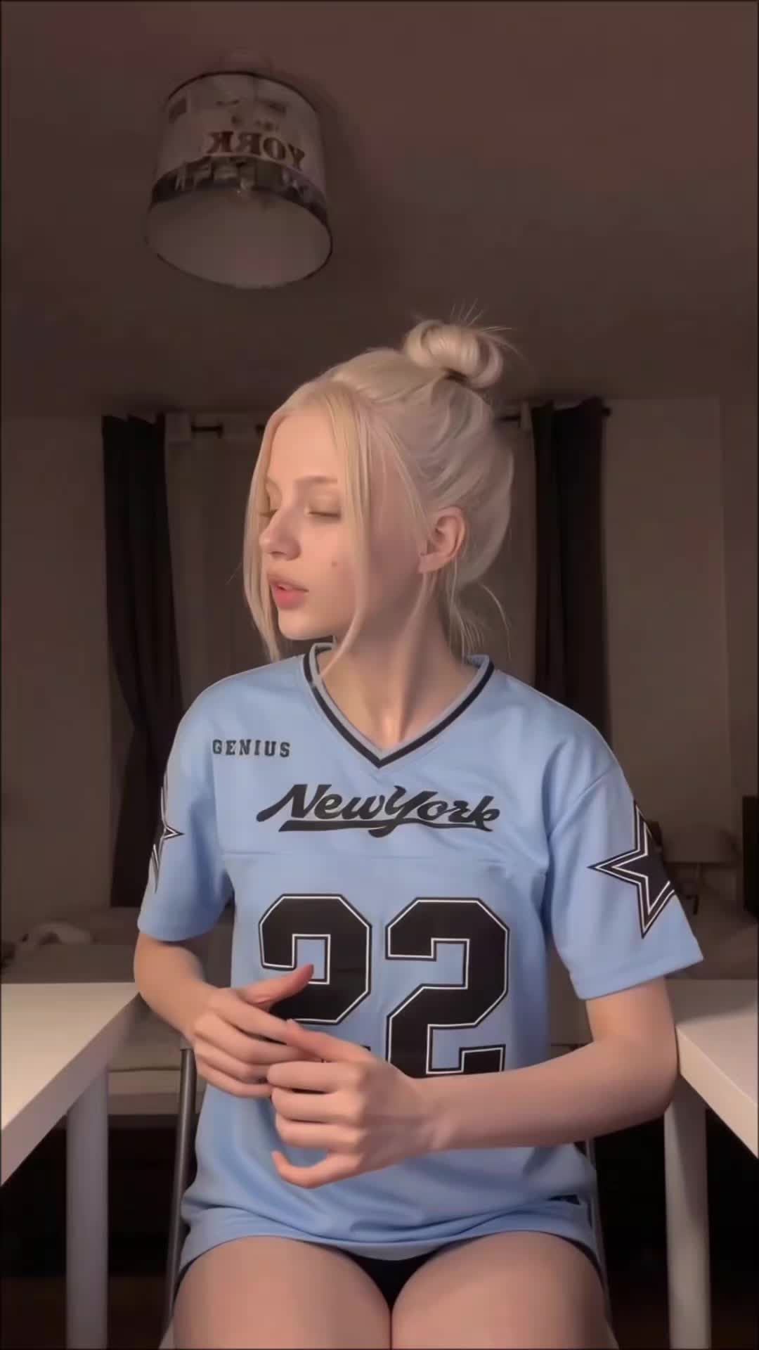 @Luna Frost