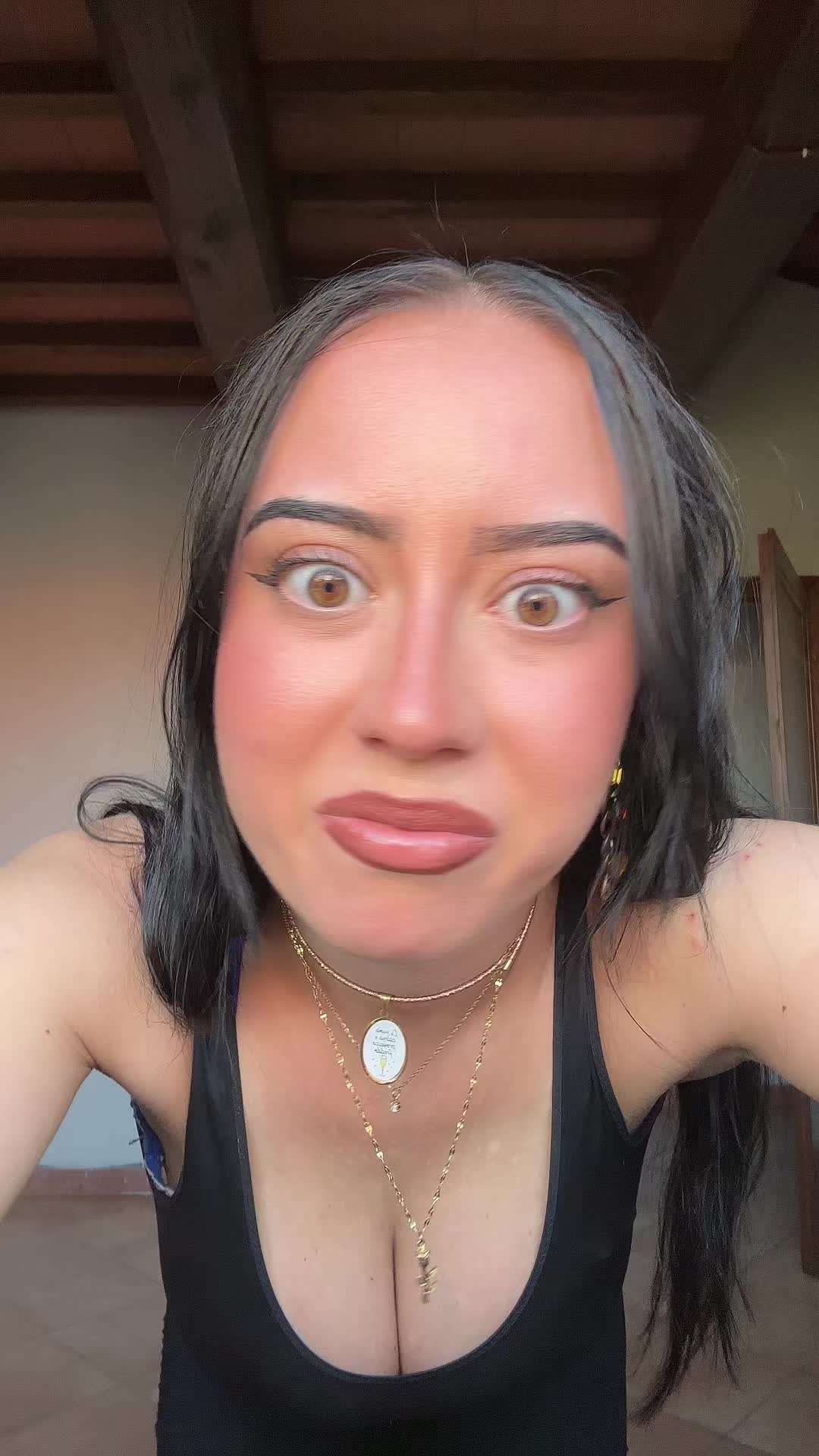 @Ainelyalcontrario