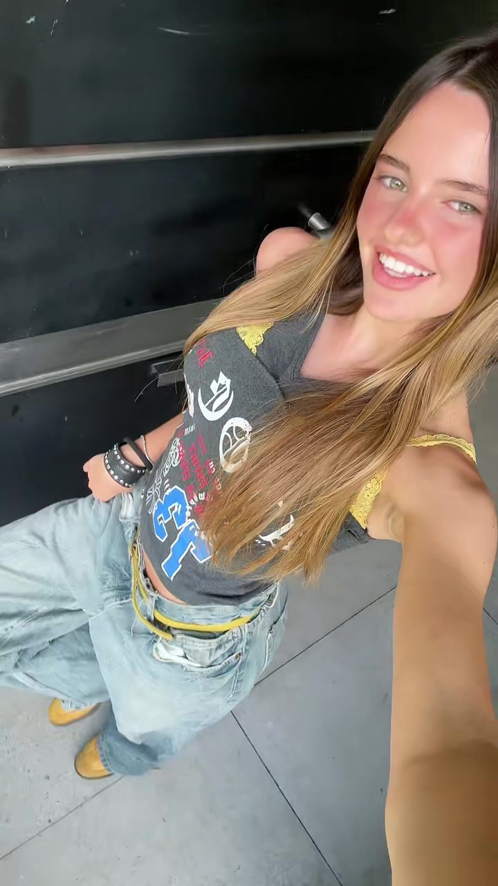 @Abru ❦