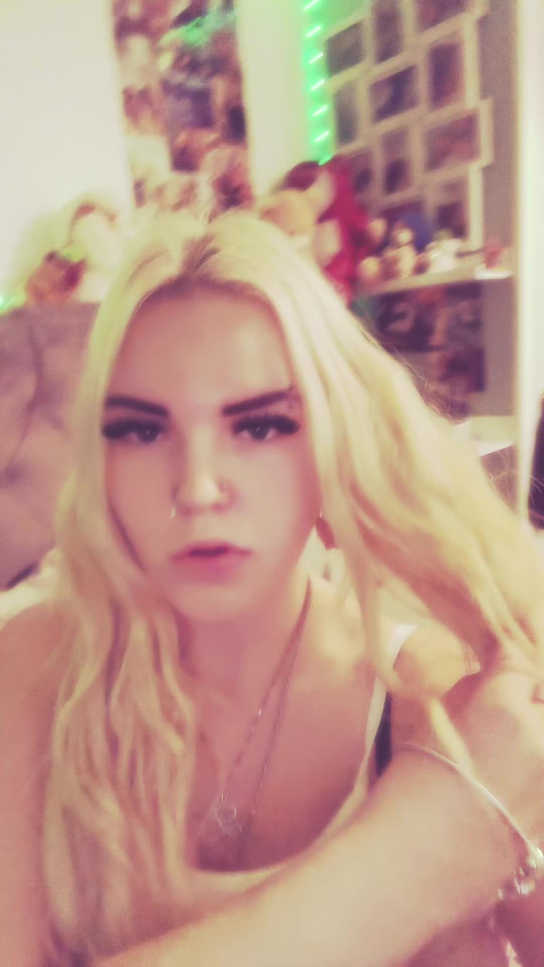@lily🐘💐.