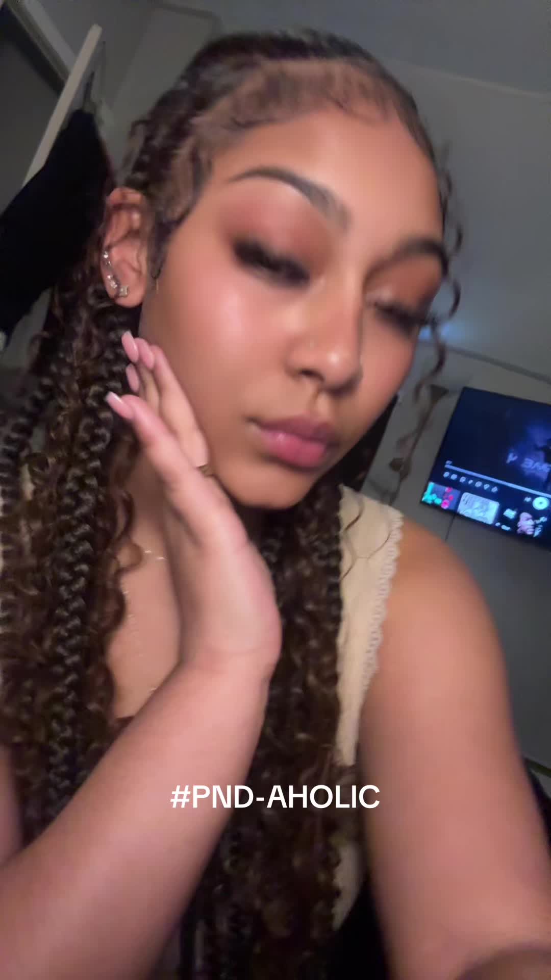 @Amani🫧
