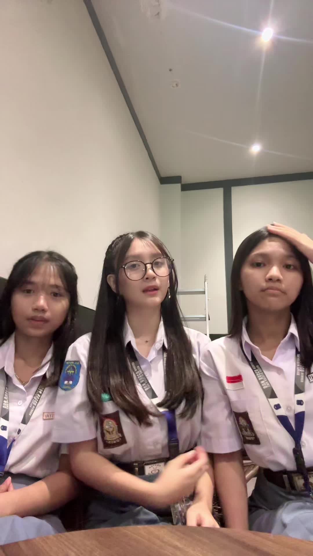 @ivniiiii