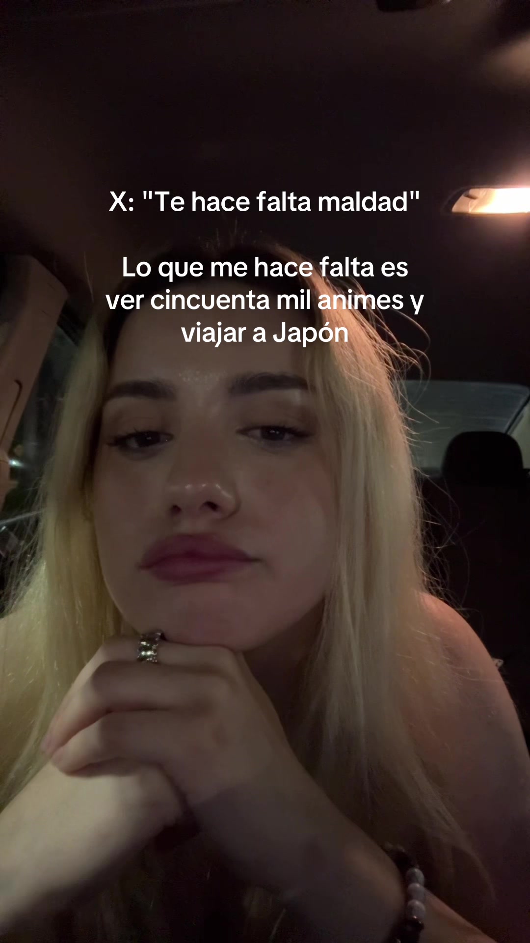 @Amelia🧣