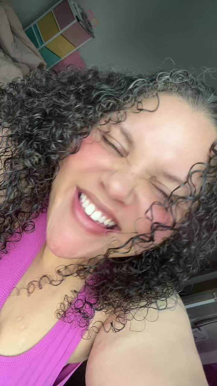 @Curly Bri