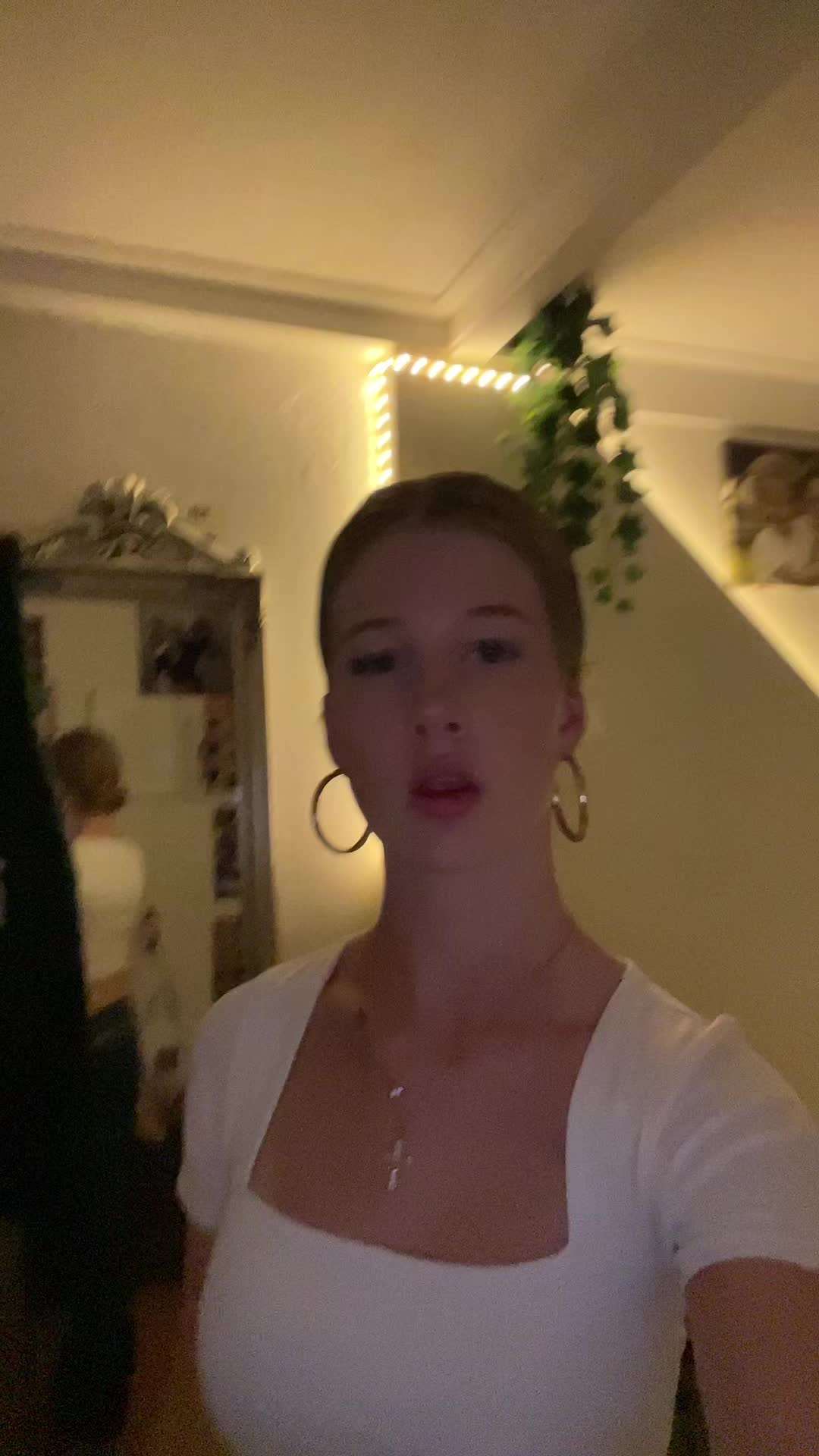 @𝑻