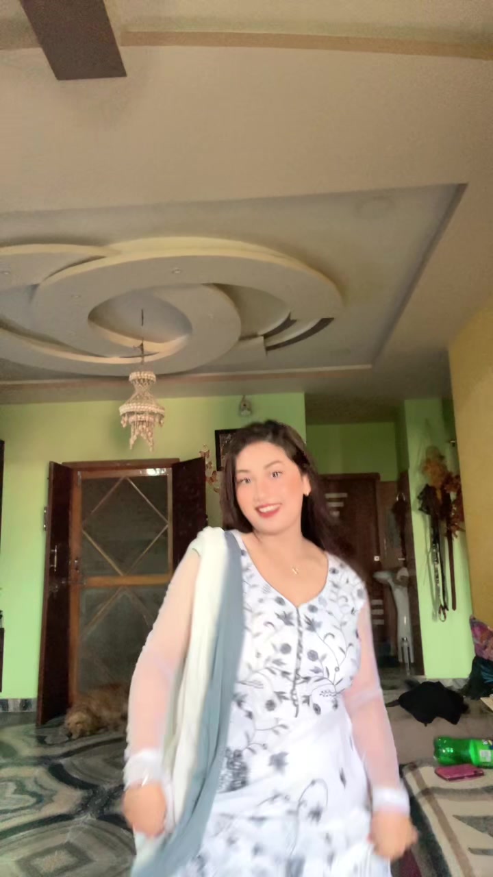 @Jenyshaa Adhikari🧿 (ゼーニ)🇯🇵