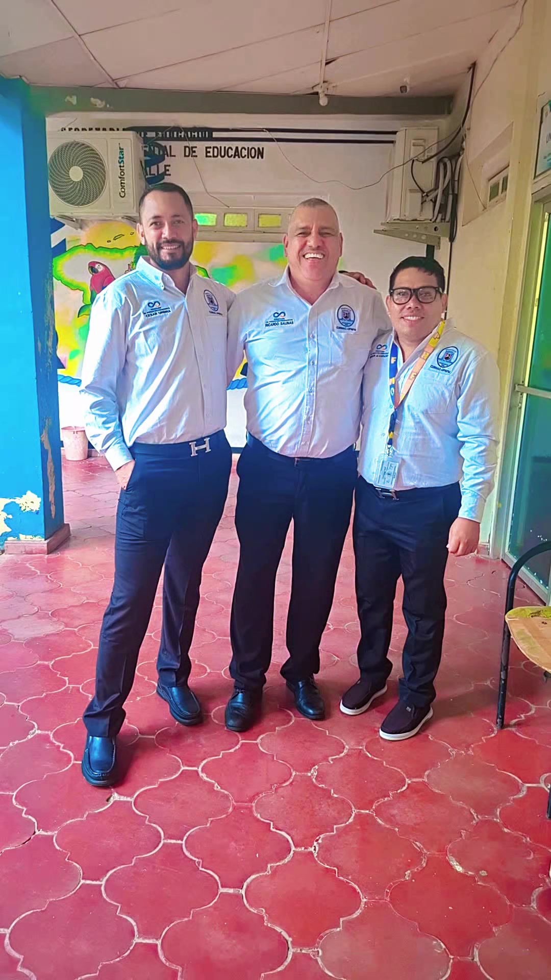 @𝕻𝖗𝖔𝖋𝖊 𝑵𝖊𝖗𝖑𝖎𝖙𝖔👨&zwj;🏫