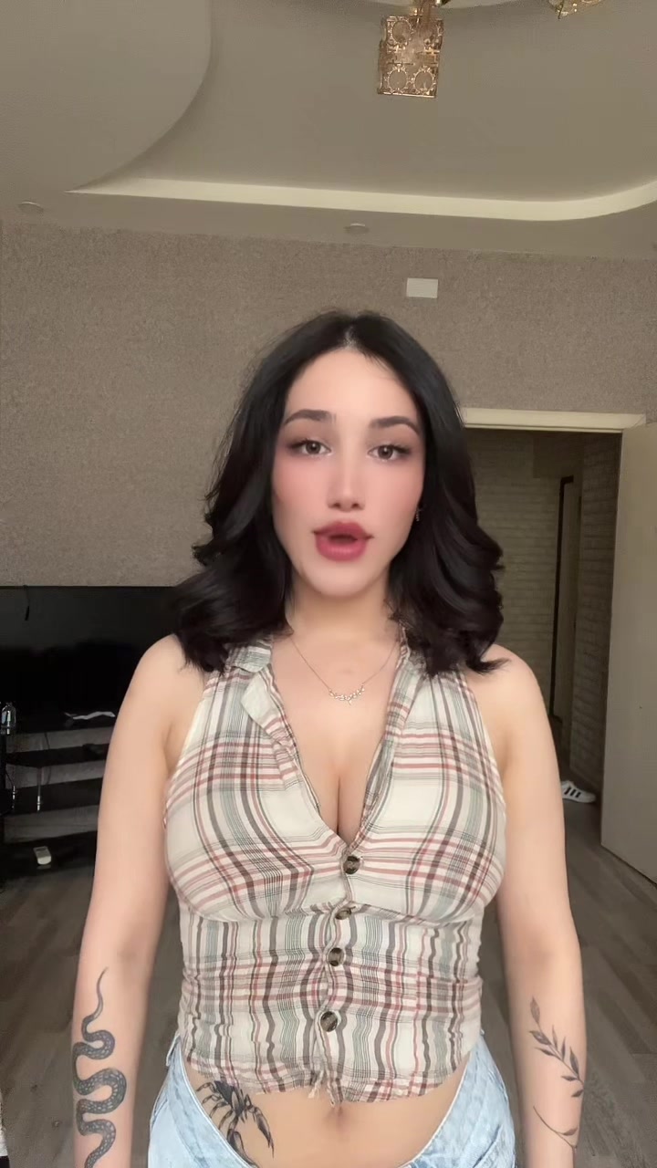 @𝑨𝒚𝒍𝒊𝒏𝟕𝟕𝟕