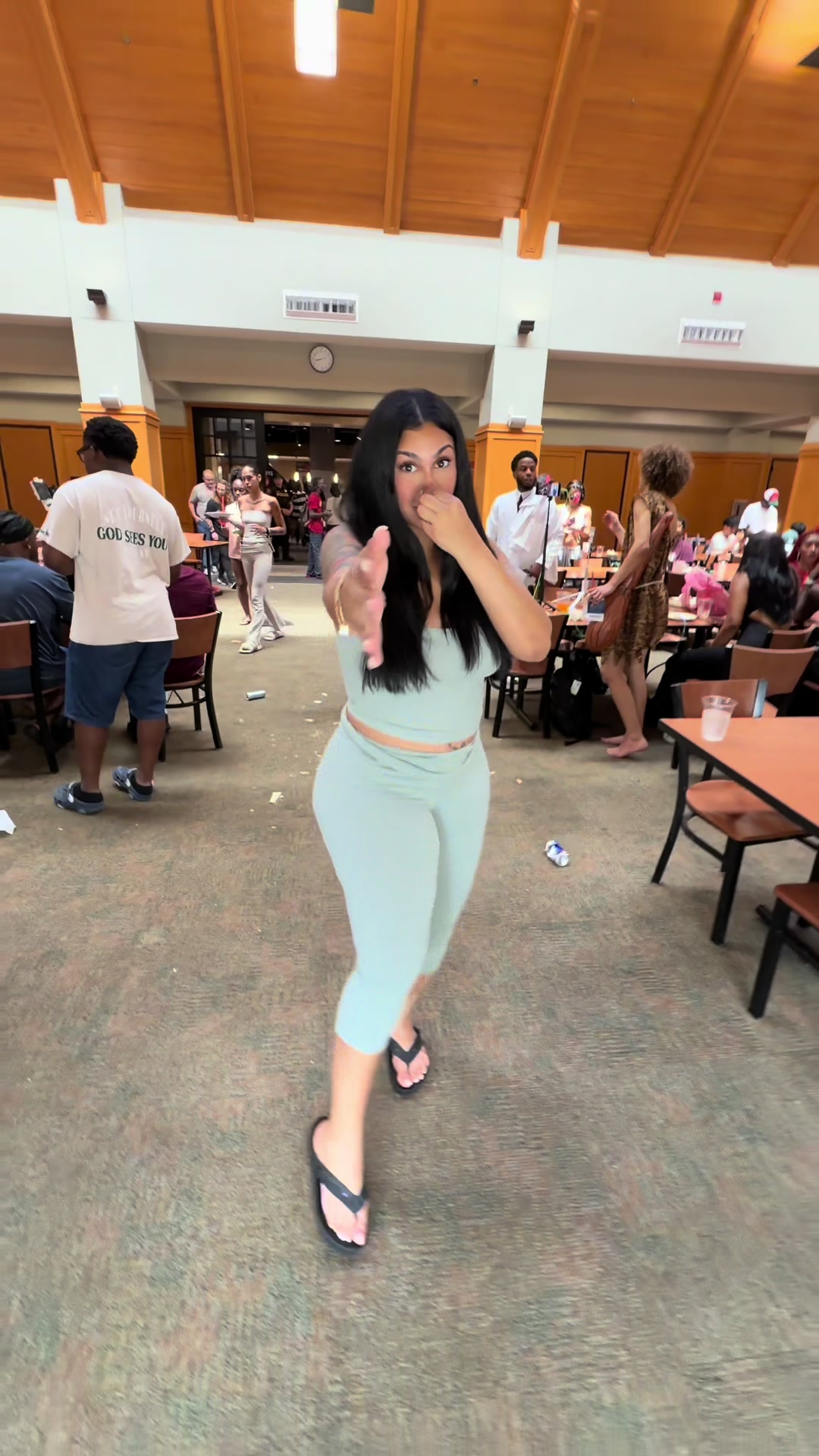 @Queen Naija