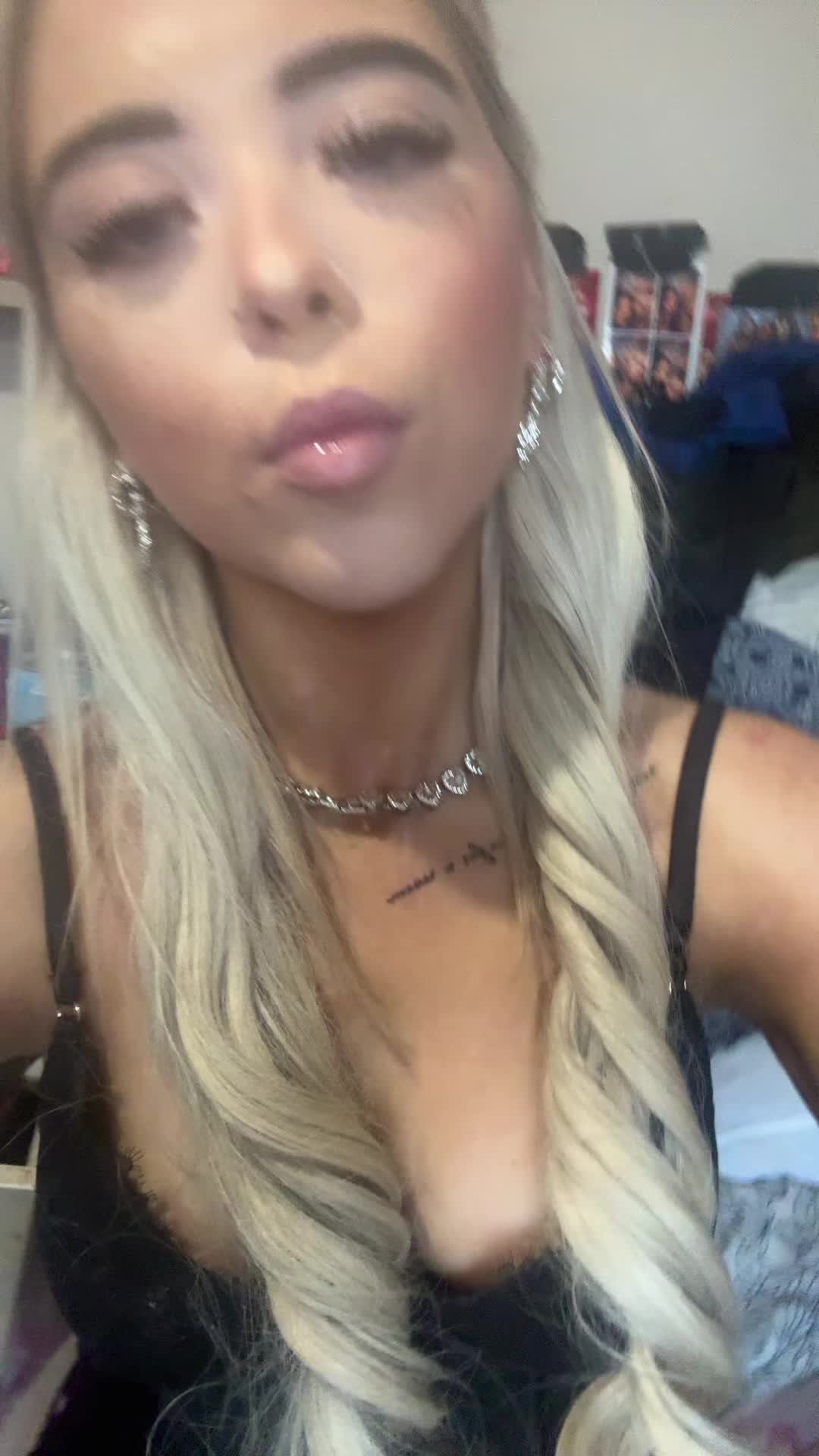 @yazminellie