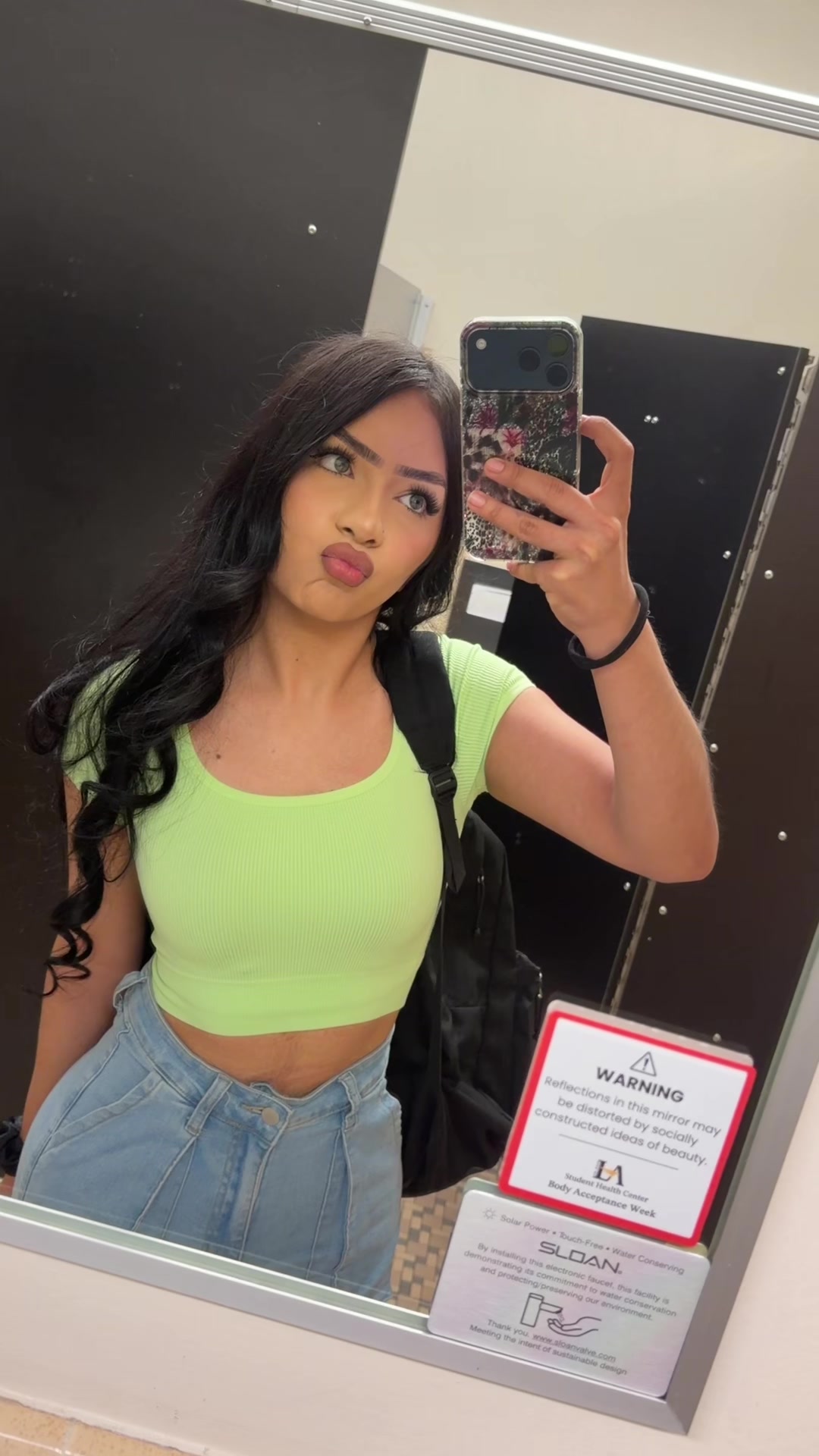 @𝑒𝓂𝒾𝓁𝓎♥️